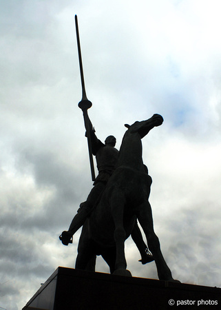 1105 ~ Don Quixote de Philadelphia