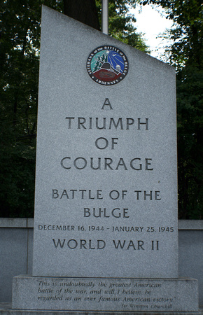 0612 Battle of the Bulge Monument