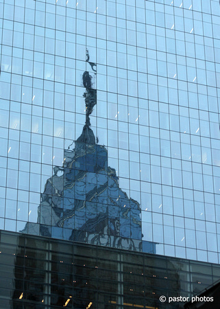 0609 Reflection of Liberty (Place, that is)